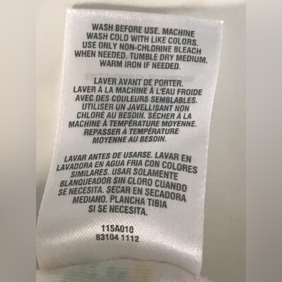 Baby Girl Flower/Butterfly Footed Outfit by Carter’s (3 Months) - Picture 5 of 6